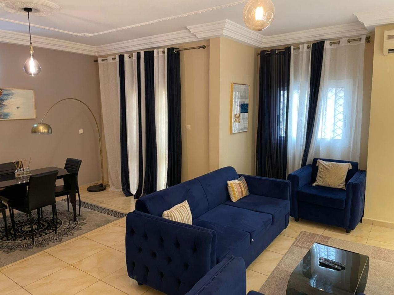 Appartement Cosy 3 Bonapriso Douala Luaran gambar